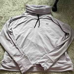 Women under Armour hoodie